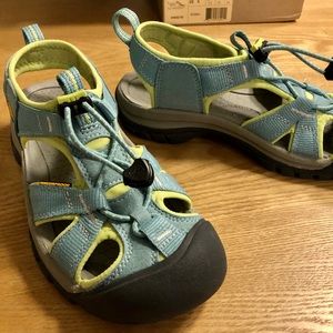Keen Venice H2 Size 5 NEW